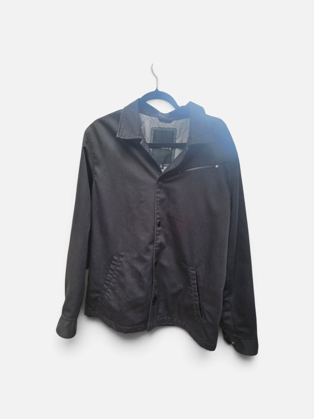 Hurley Black Lightweight Button-Front Shirt Jacket - Picture 3 of 4